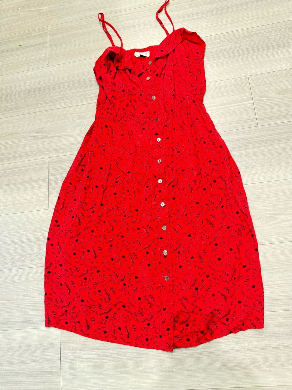 Red Button-Front Sundress with Black Paisley Print